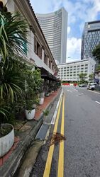 North Bridge Road (D7), Office #604359321